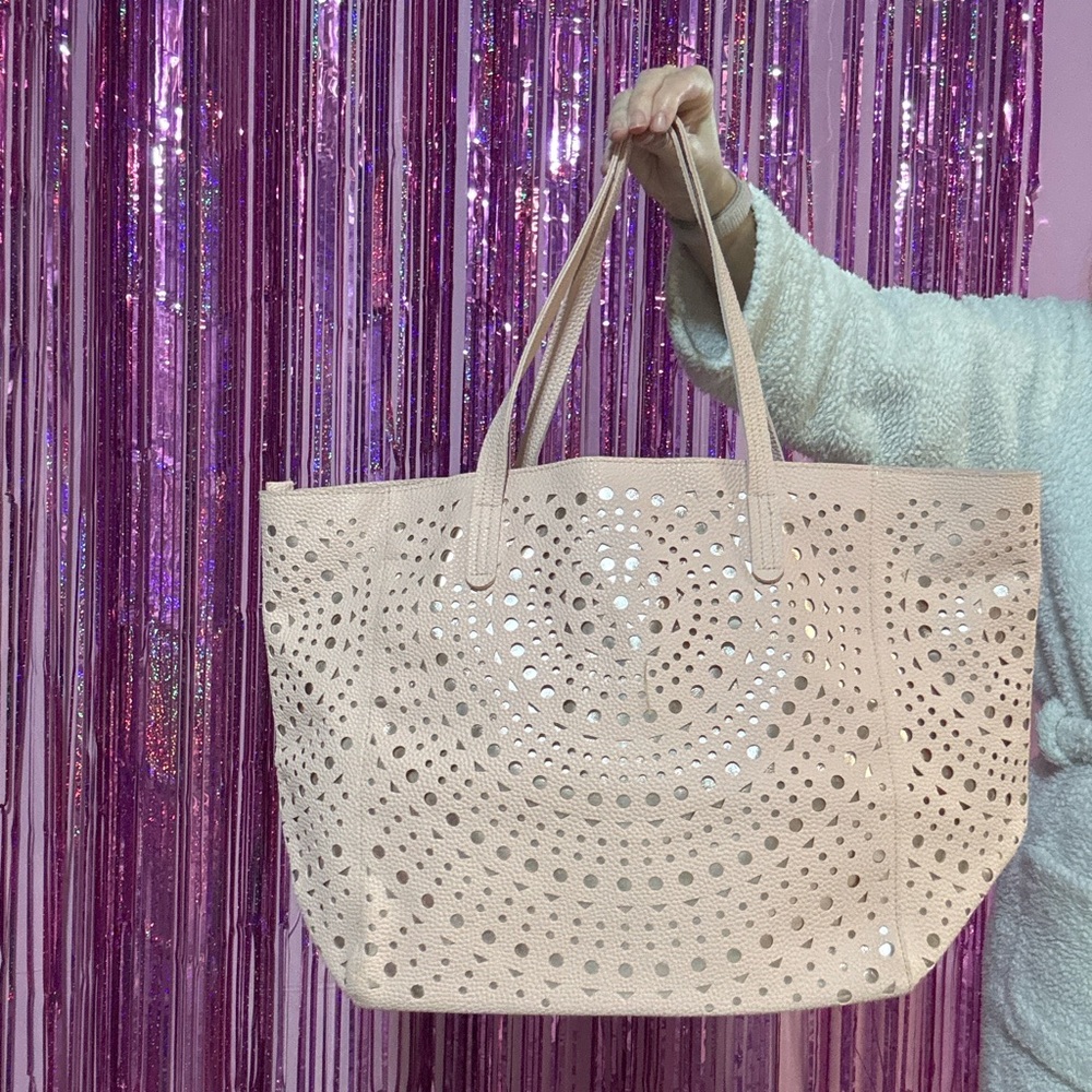 Elegant light pink with gold accents Tote Bag